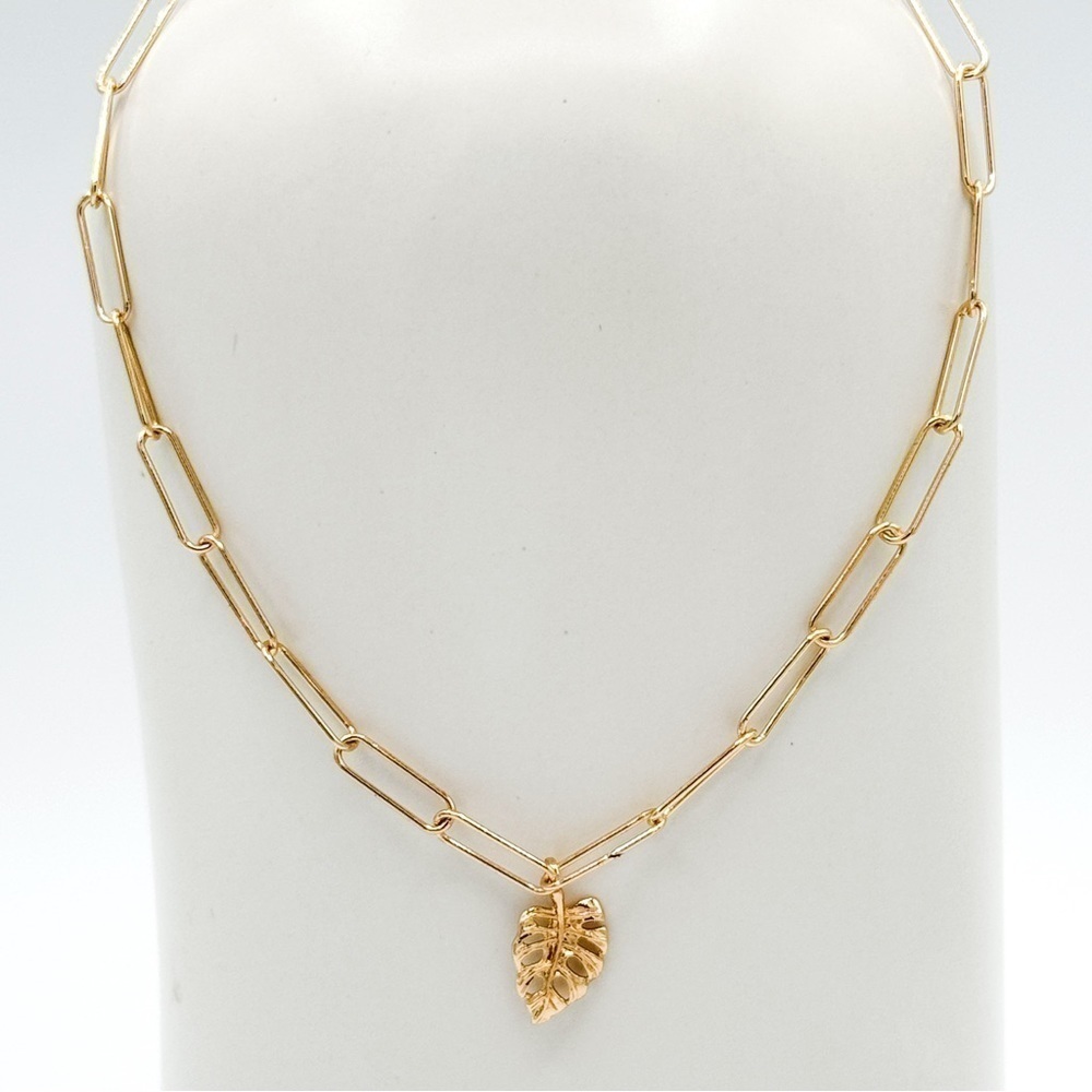 Gold filled paperclip chain and monstera leaf pendant